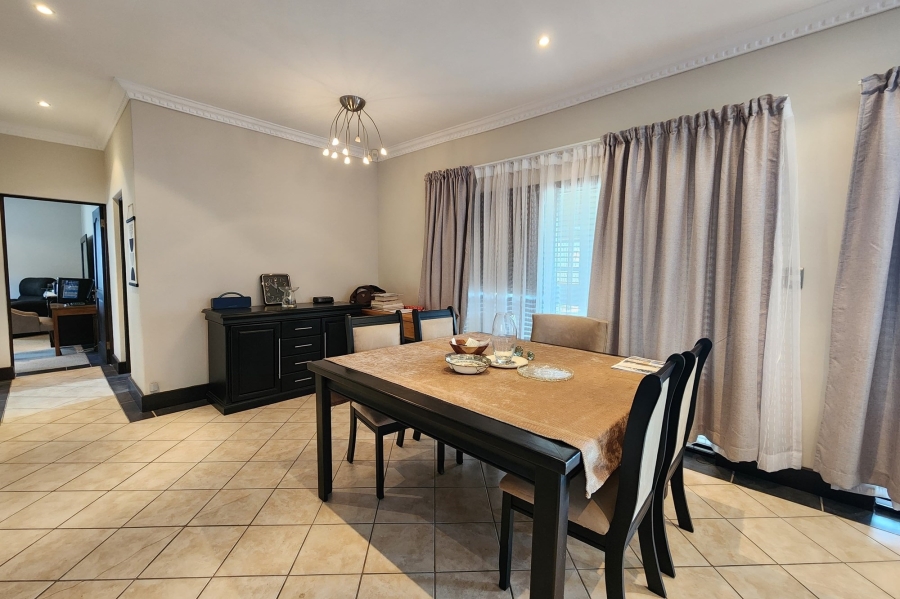 4 Bedroom Property for Sale in Jeffreys Bay Central Eastern Cape